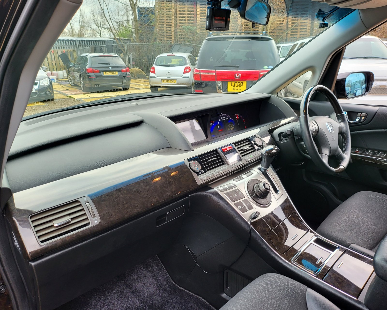 FRESH IMPORT 2013 HONDA ELYSION PRESTIGE 2.4 AUTOMATIC 7 SEATER BLACK ULEZ FREE