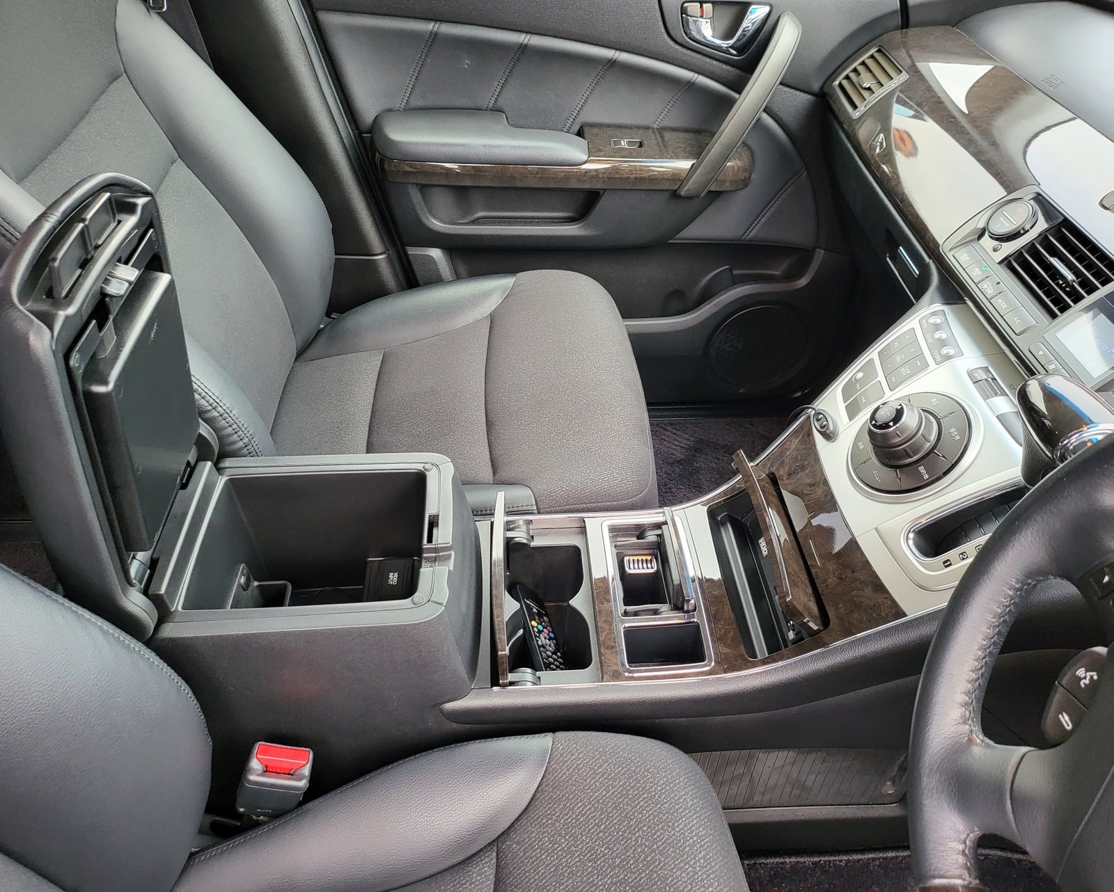 FRESH IMPORT 2013 HONDA ELYSION PRESTIGE 2.4 AUTOMATIC 7 SEATER BLACK ULEZ FREE