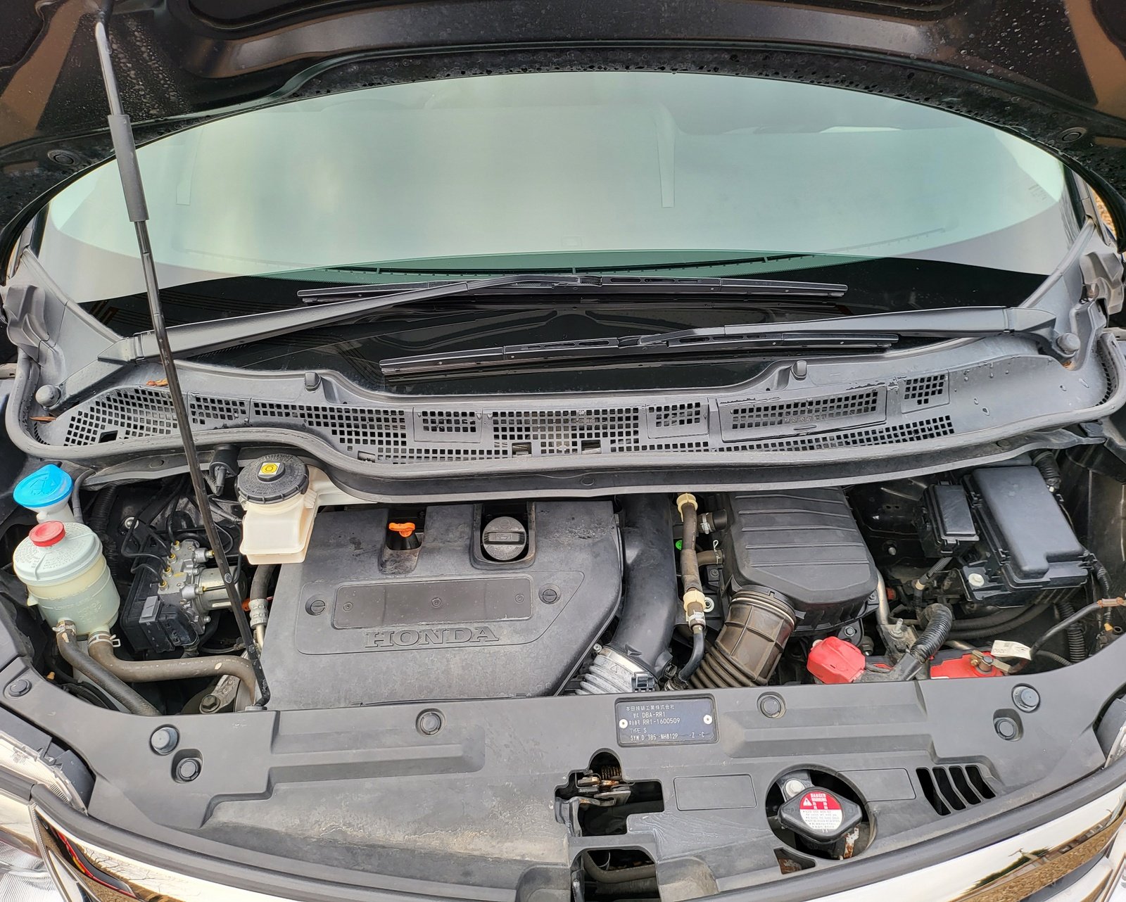 FRESH IMPORT 2013 HONDA ELYSION PRESTIGE 2.4 AUTOMATIC 7 SEATER BLACK ULEZ FREE