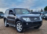 FRESH IMPORT 2010 MITSUBISHI PAJERO 3.2 DIESEL AUTOMATIC 3 DOOR SWB BLACK SHOGUN