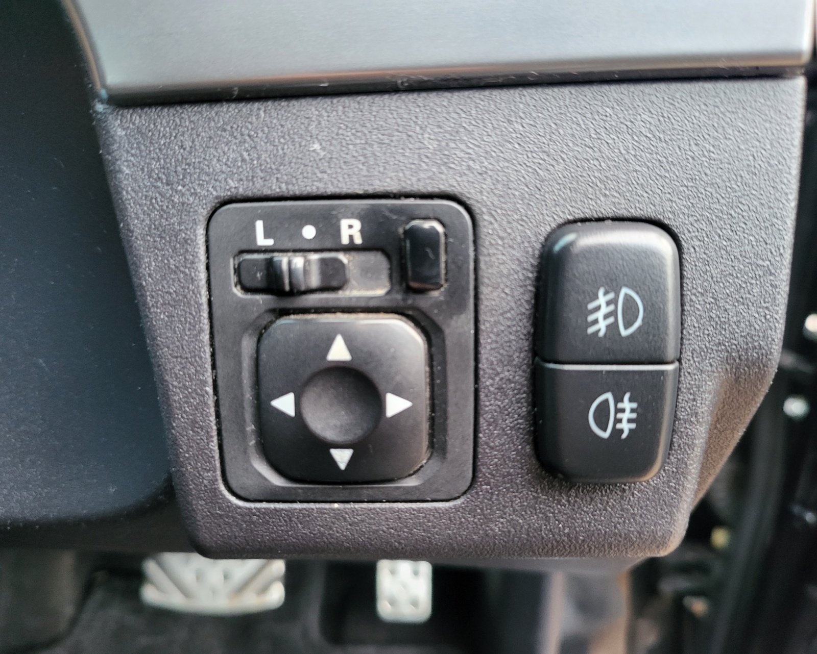 FRESH IMPORT 2010 MITSUBISHI PAJERO 3.2 DIESEL AUTOMATIC 3 DOOR SWB BLACK SHOGUN