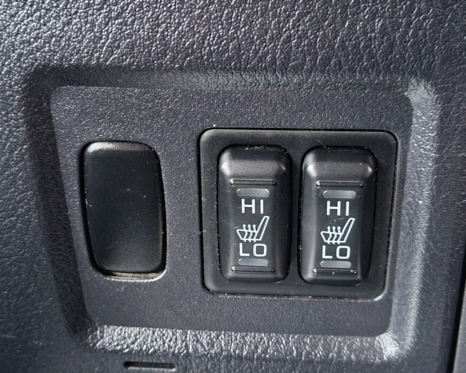 FRESH IMPORT 2010 MITSUBISHI PAJERO 3.2 DIESEL AUTOMATIC 3 DOOR SWB BLACK SHOGUN