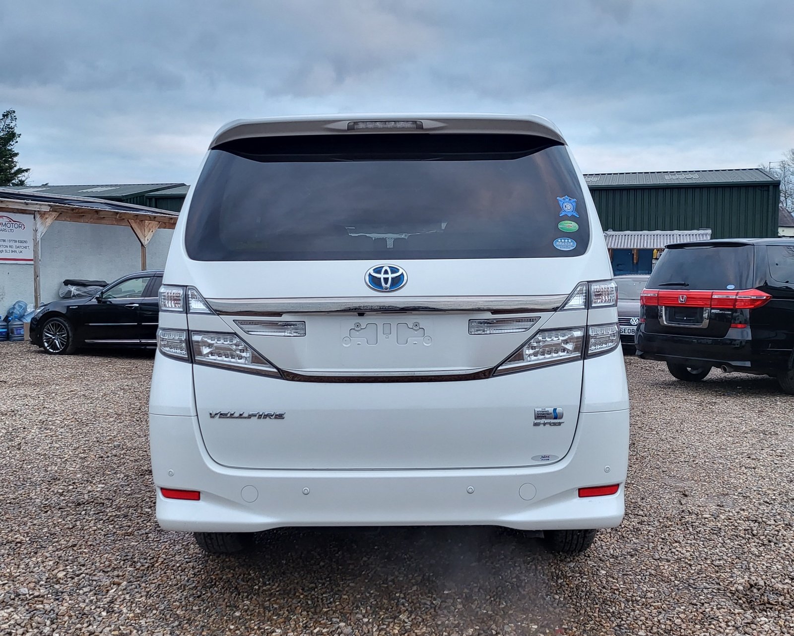 2013 FRESH IMPORT TOYOTA VELLFIRE ALPHARD HYBRID AUTOMATIC 7 SEATER ULEZ FREE