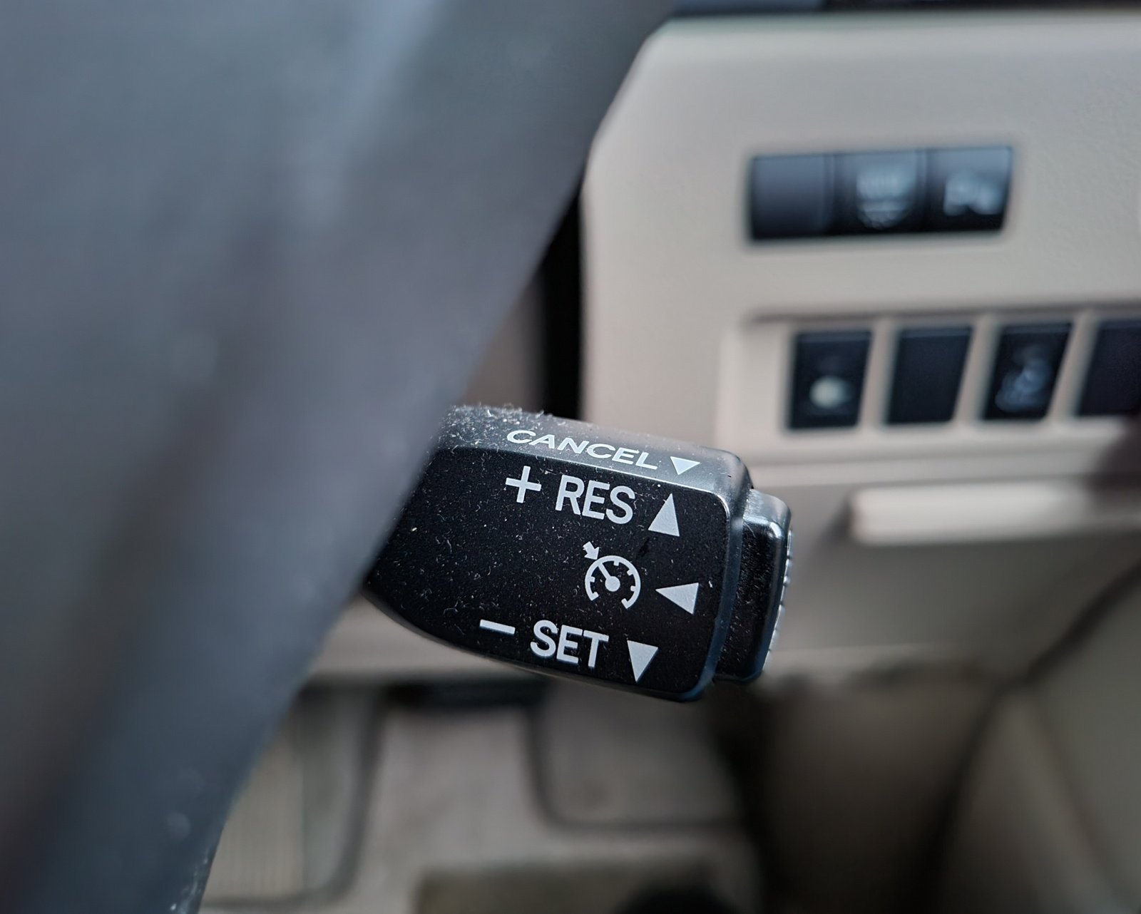 2013 FRESH IMPORT TOYOTA VELLFIRE ALPHARD HYBRID AUTOMATIC 7 SEATER ULEZ FREE