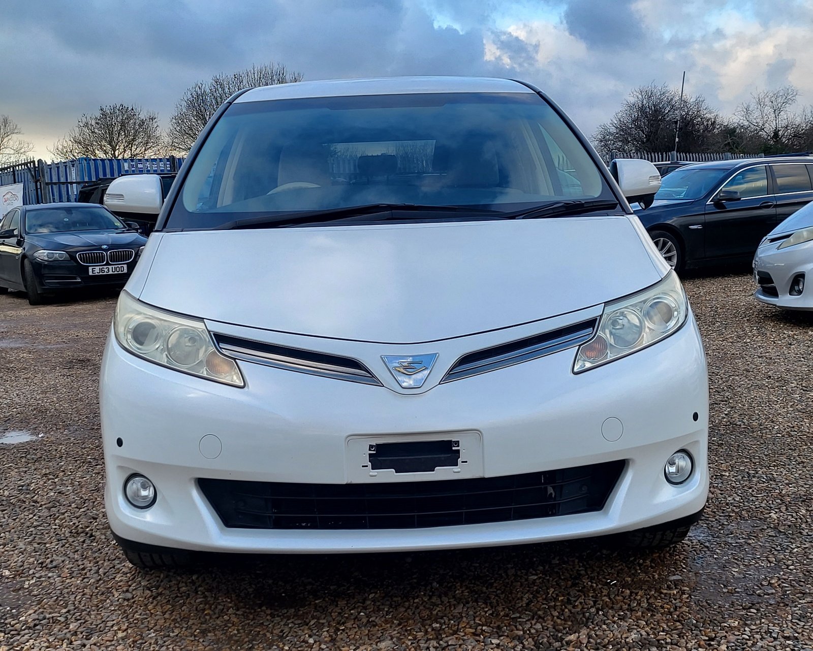 2012 FRESH IMPORT TOYOTA ESTIMA 2.4 AUTOMATIC 8 SEATER WHITE ULEZ FREE