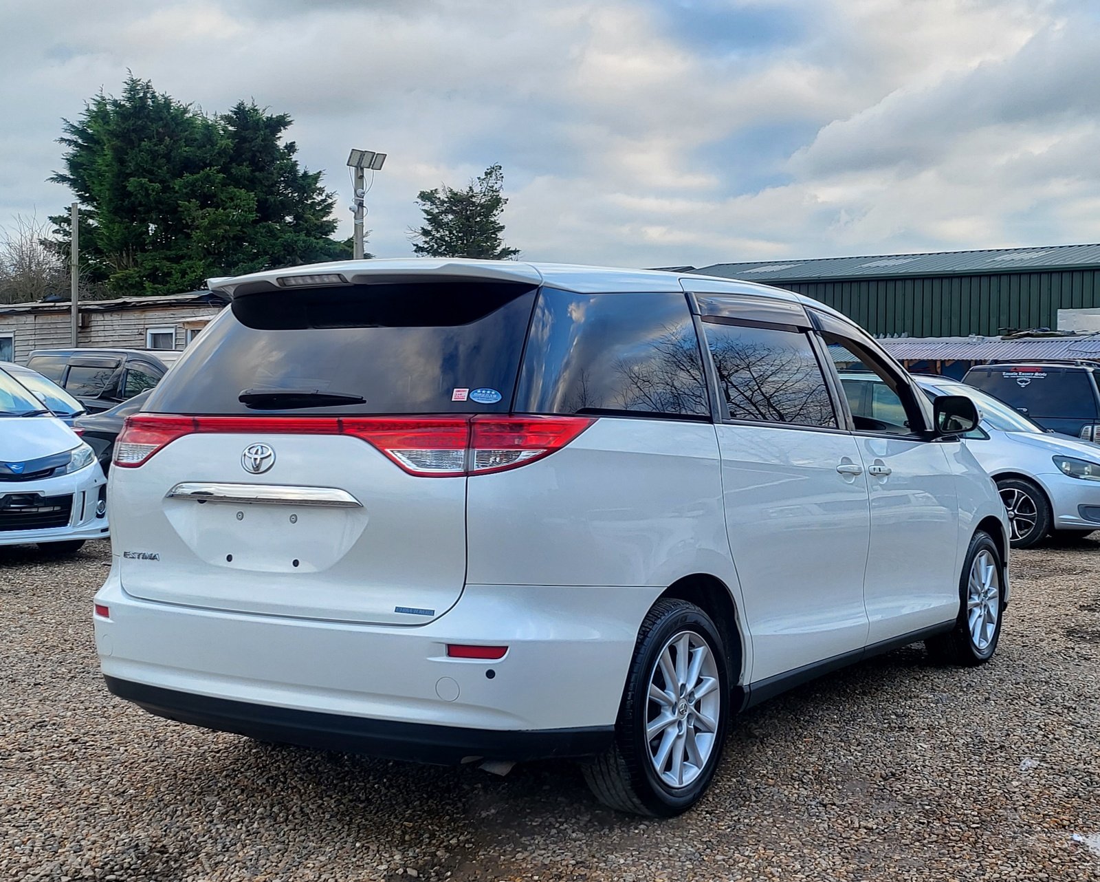 2012 FRESH IMPORT TOYOTA ESTIMA 2.4 AUTOMATIC 8 SEATER WHITE ULEZ FREE
