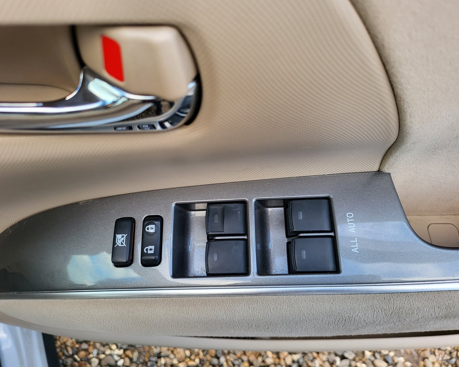 2012 FRESH IMPORT TOYOTA ESTIMA 2.4 AUTOMATIC 8 SEATER WHITE ULEZ FREE