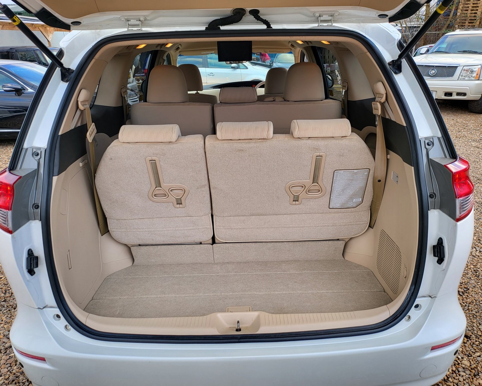 2012 FRESH IMPORT TOYOTA ESTIMA 2.4 AUTOMATIC 8 SEATER WHITE ULEZ FREE