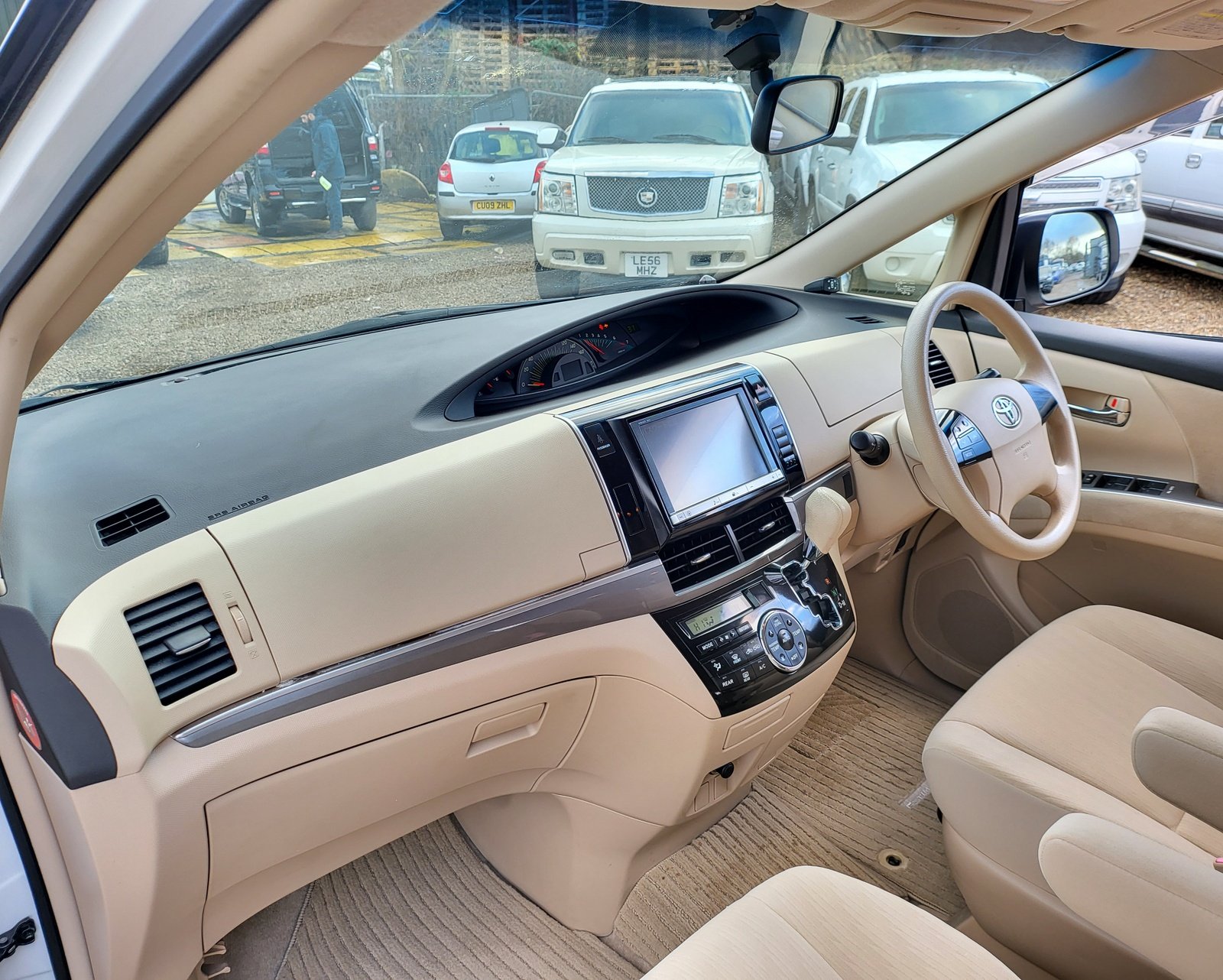 2012 FRESH IMPORT TOYOTA ESTIMA 2.4 AUTOMATIC 8 SEATER WHITE ULEZ FREE