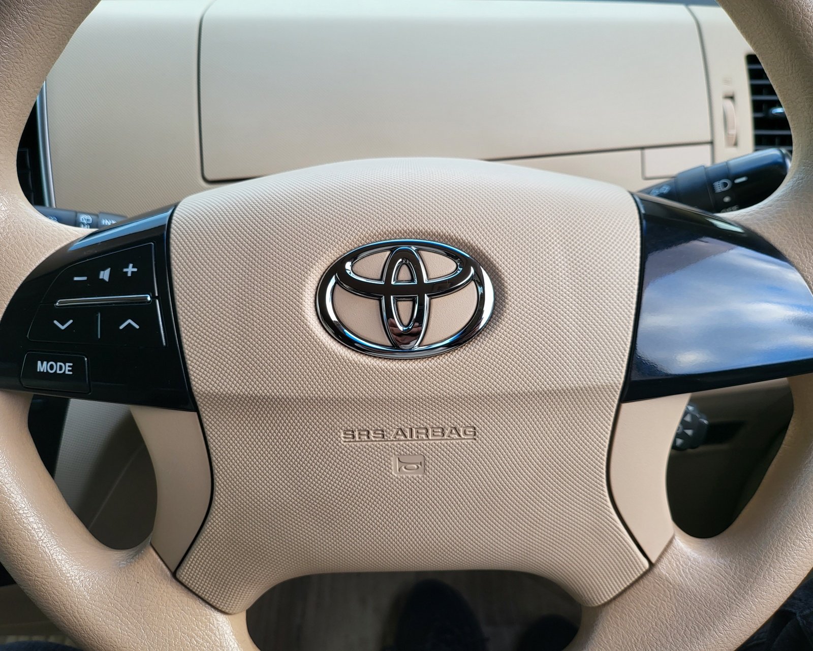 2012 FRESH IMPORT TOYOTA ESTIMA 2.4 AUTOMATIC 8 SEATER WHITE ULEZ FREE