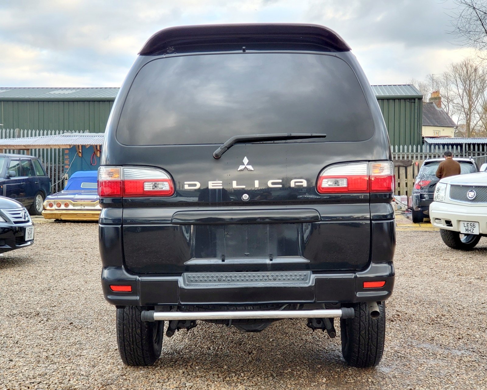 FRESH IMPORT 2007 MITSUBISHI DELICA SPACE GEAR 3.0 V6 4WD ACTIVE FIELD EDITION